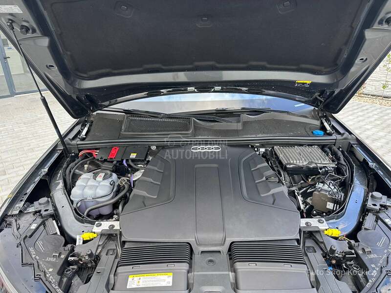 Audi Q7 S line mild hybrid