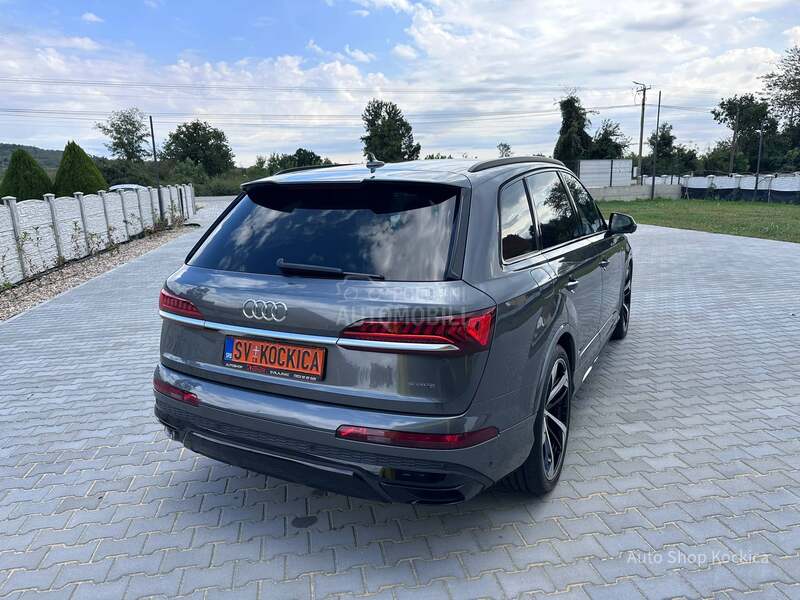 Audi Q7 S line mild hybrid