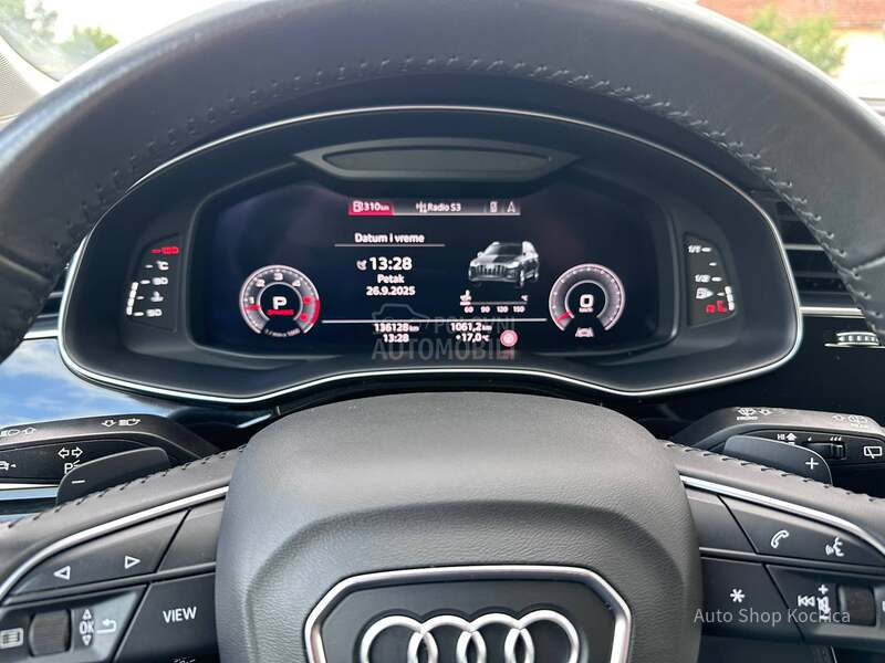 Audi Q7 S line mild hybrid