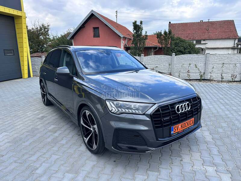 Audi Q7 S line mild hybrid
