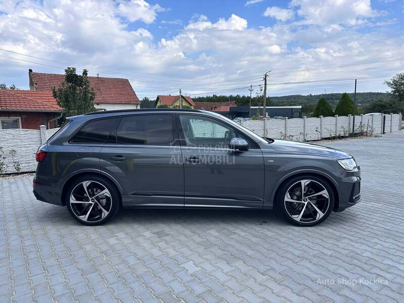 Audi Q7 S line mild hybrid