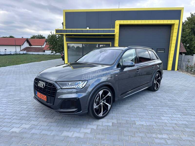 Audi Q7 S line mild hybrid