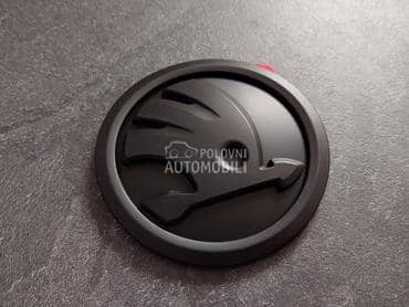 znak 100mm precnika MAT CRNI za Škoda Kodiaq, Ostalo, Karoq ...