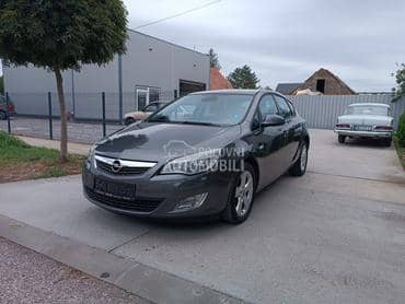 Opel Astra J 1.7 CDTI