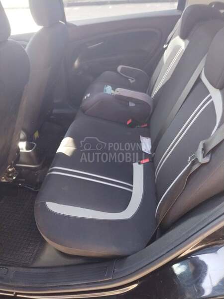 Fiat Grande Punto 1.4 8v