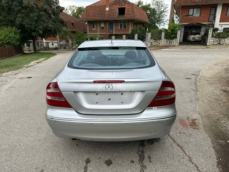 Mercedes Benz CLK 270 avantgarde