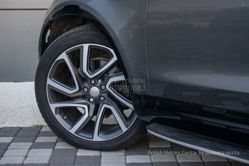 Land Rover Discovery 