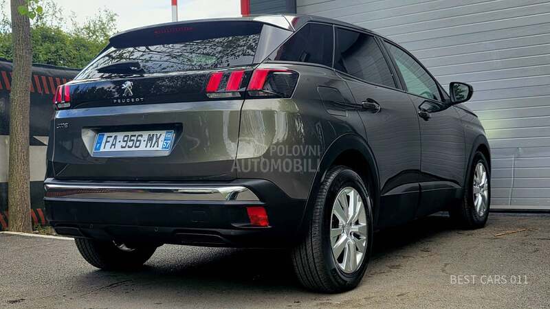 Peugeot 3008 1.5HDI ALLURE/LED