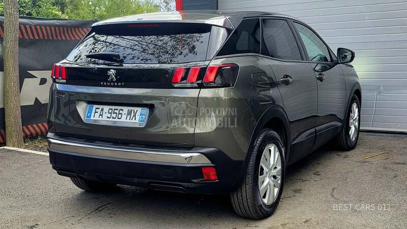 Peugeot 3008 1.5HDI ALLURE/LED