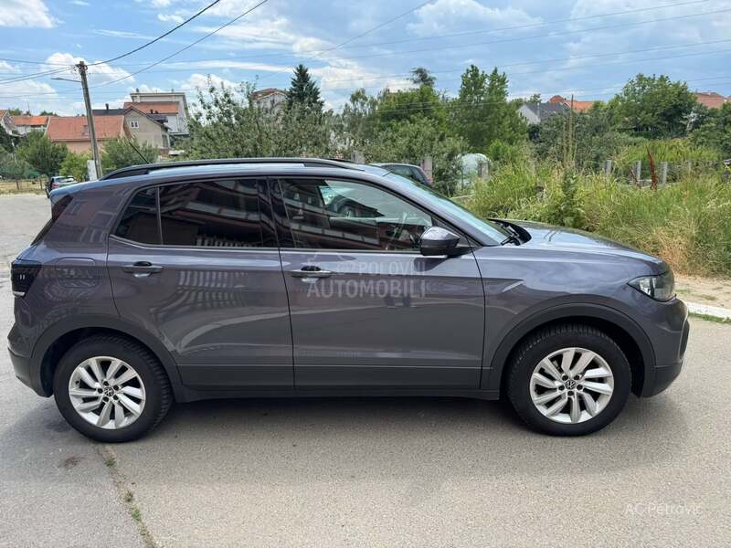 Volkswagen T-Cross 1.0 TSI LIFE
