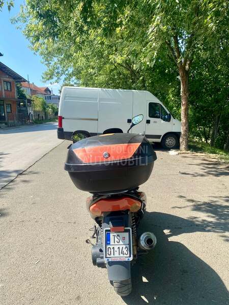 Sprint Grizzy 125