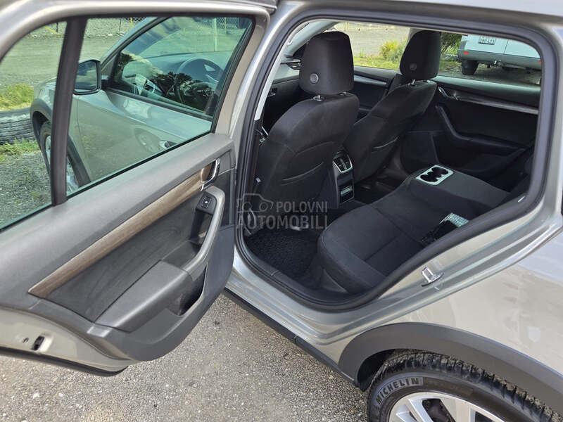 Škoda Octavia 2.0 tdi Scout
