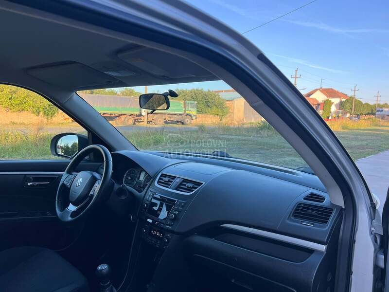 Suzuki Swift pizSulai 4x4 CH