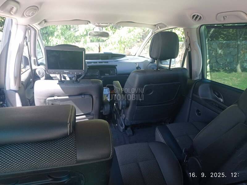 Renault Grand Espace 2.0 TDI