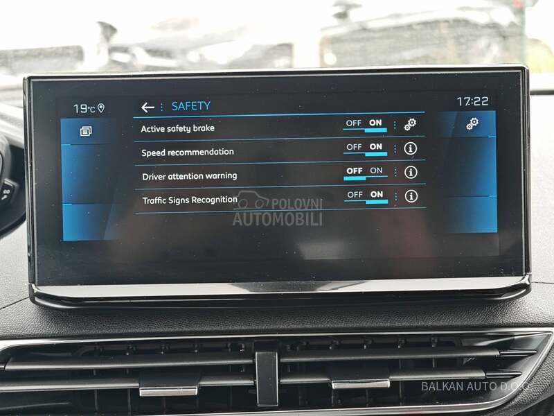 Peugeot 5008 1.5 HDI/ALLURE/AUT