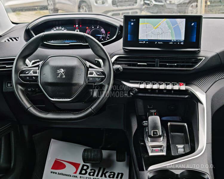 Peugeot 5008 1.5 HDI/ALLURE/AUT