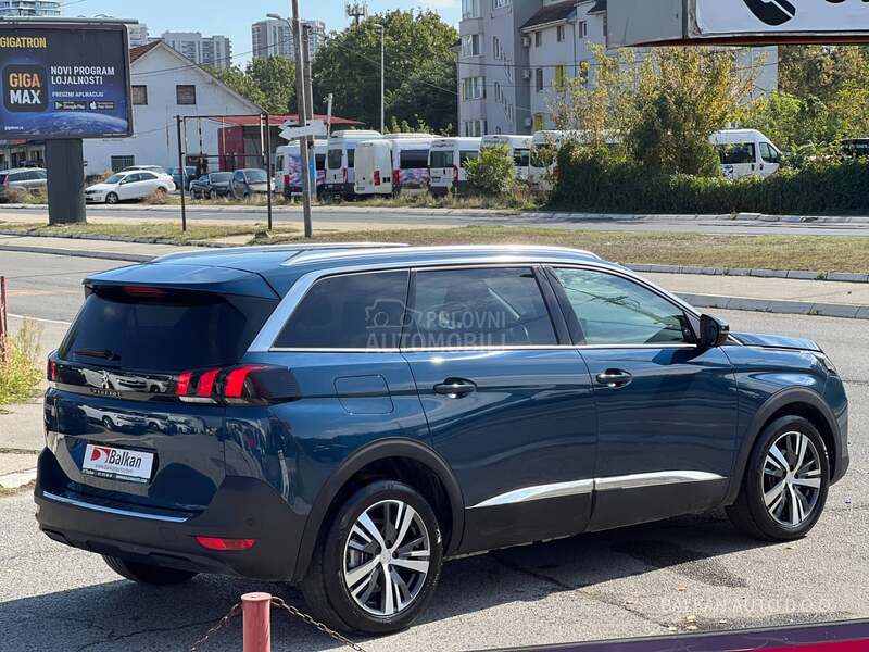 Peugeot 5008 1.5 HDI/ALLURE/AUT