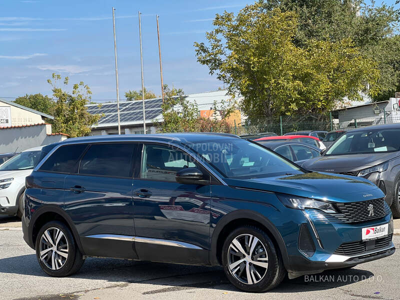 Peugeot 5008 1.5 HDI/ALLURE/AUT