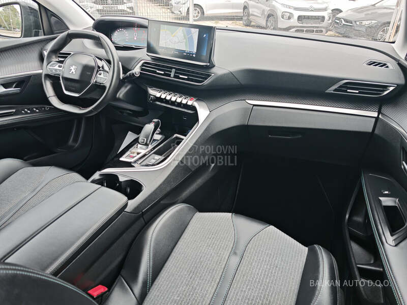 Peugeot 5008 1.5 HDI/ALLURE/AUT