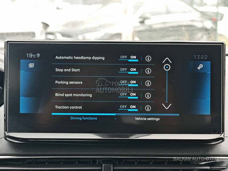 Peugeot 5008 1.5 HDI/ALLURE/AUT