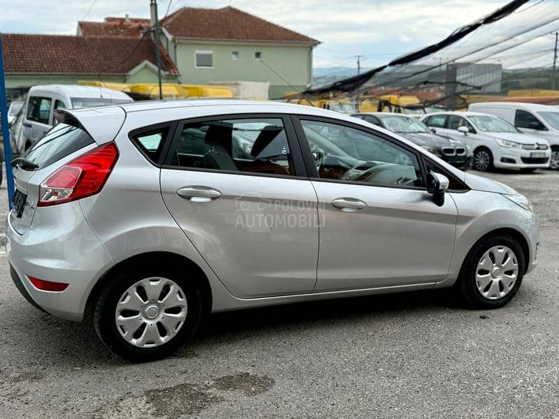 Ford Fiesta 1.5 TDCI LED