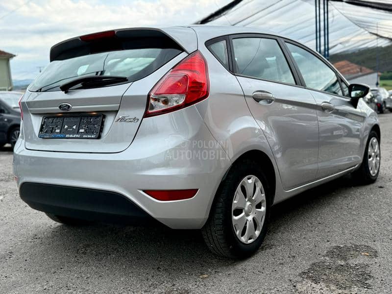 Ford Fiesta 1.5 TDCI LED
