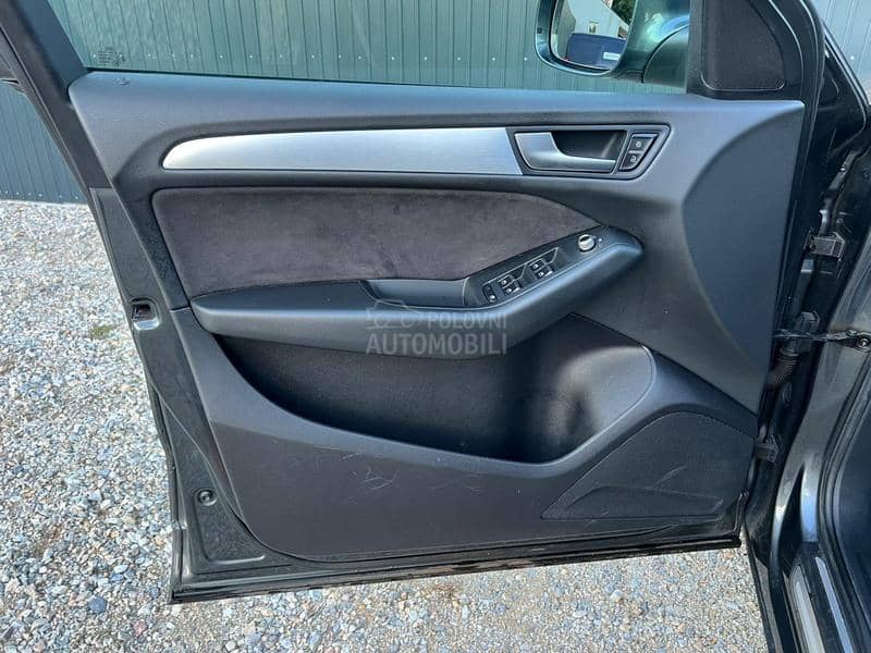 Audi Q5 S-LINE/QUATTRO