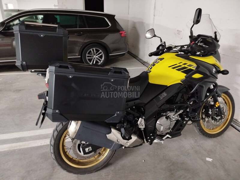 Suzuki V strom