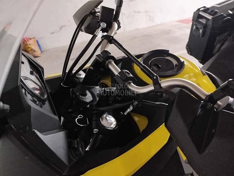 Suzuki V strom