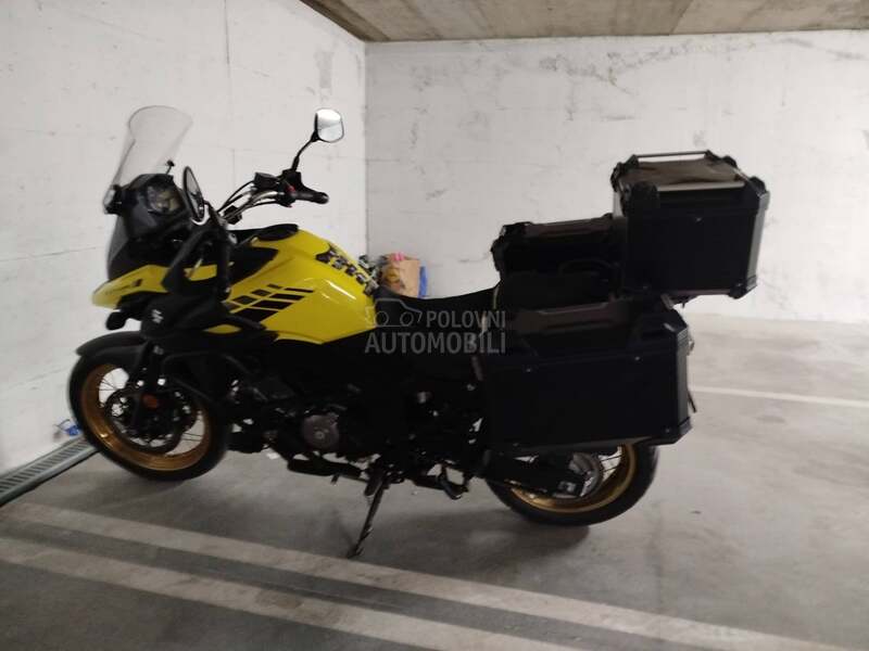Suzuki V strom