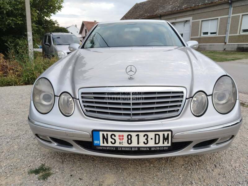 Mercedes Benz E 220 ITNO
