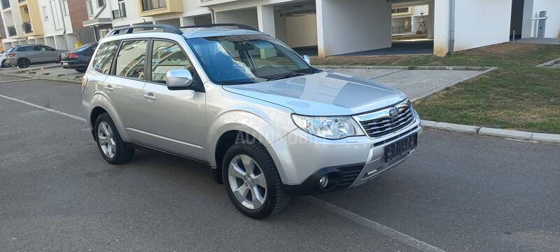 Subaru Forester 20 B
