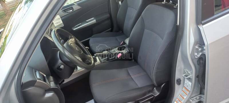 Subaru Forester 20 B
