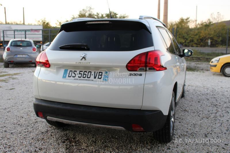 Peugeot 2008 1.2 110 CROSSWAY