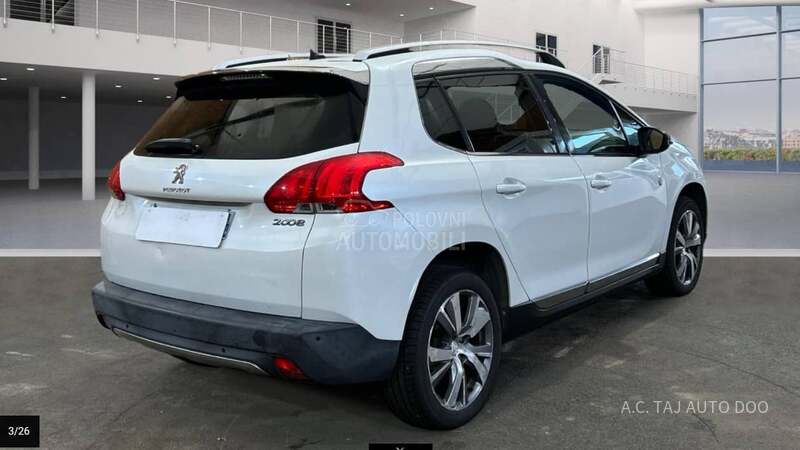 Peugeot 2008 1.21 110 CROSSWAY