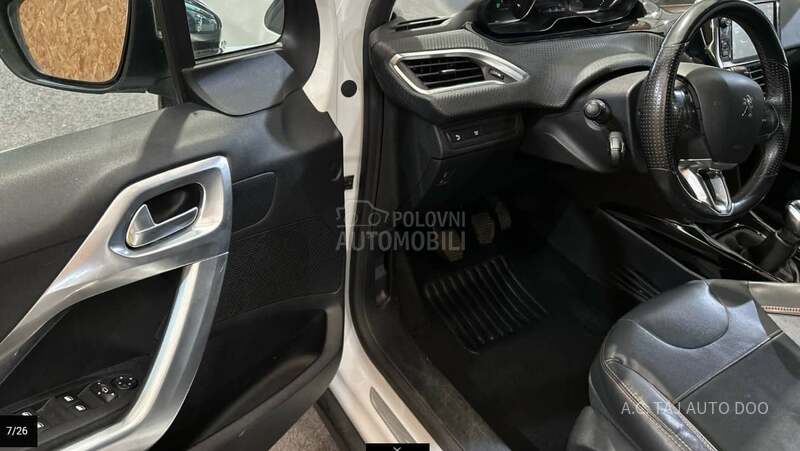 Peugeot 2008 1.21 110 CROSSWAY