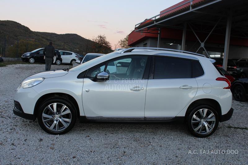 Peugeot 2008 1.2 110 CROSSWAY