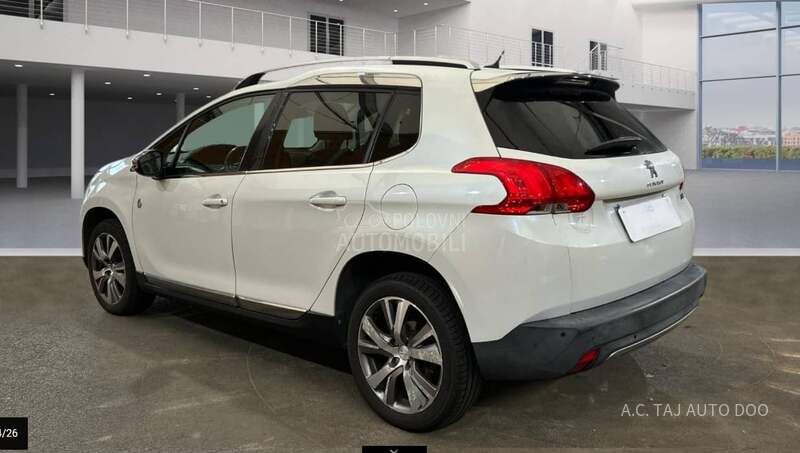 Peugeot 2008 1.21 110 CROSSWAY