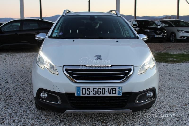 Peugeot 2008 1.2 110 CROSSWAY