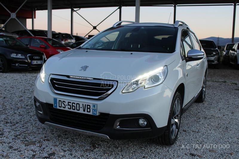 Peugeot 2008 1.2 110 CROSSWAY