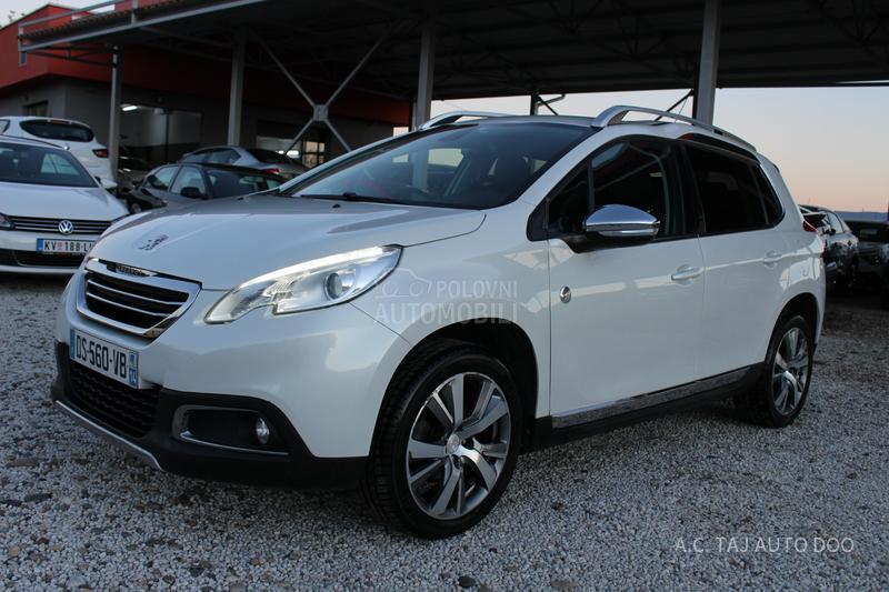 Peugeot 2008 1.2 110 CROSSWAY
