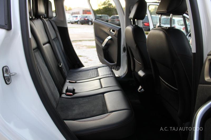 Peugeot 2008 1.2 110 CROSSWAY