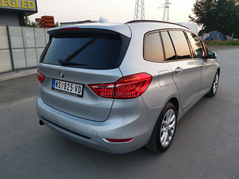 BMW 216 d CH