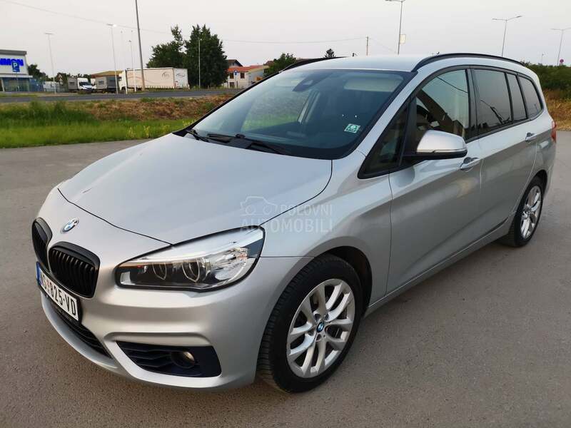 BMW 216 d CH