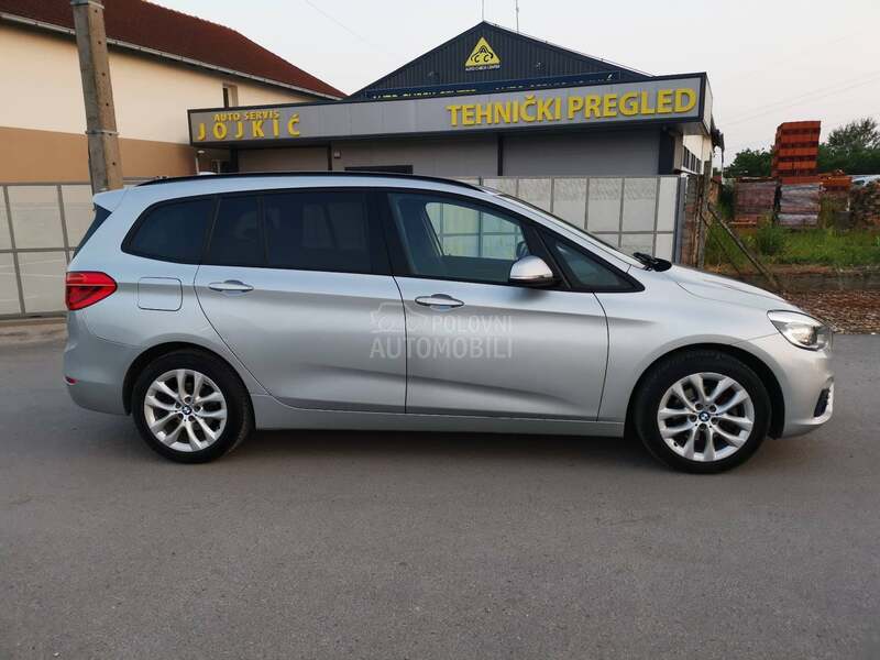BMW 216 d CH