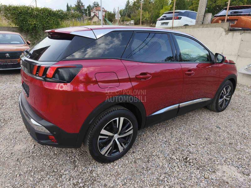 Peugeot 3008 1.2 Puretech Allure Peugeot 3008 1.2 Puretech Allure