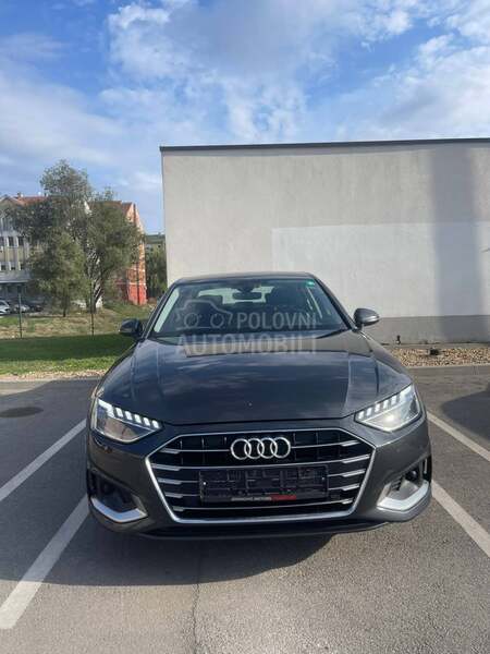 Audi A4 30 TDI M-HEV S Tr
