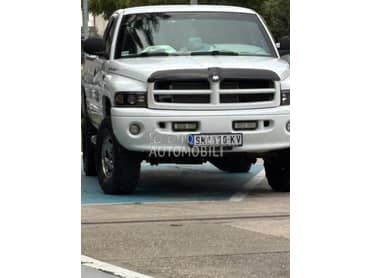 Dodge RAM 2500 sport