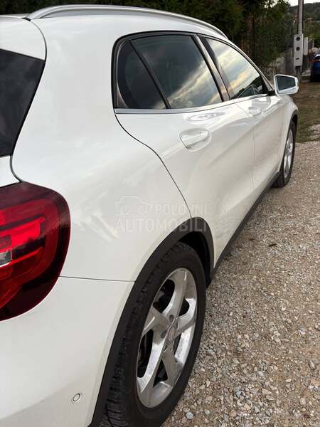 Mercedes Benz GLA 220 d 4matic Offroad