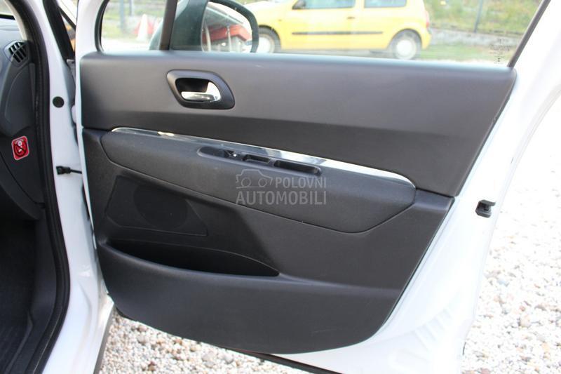 Peugeot 3008 1.6 HDI